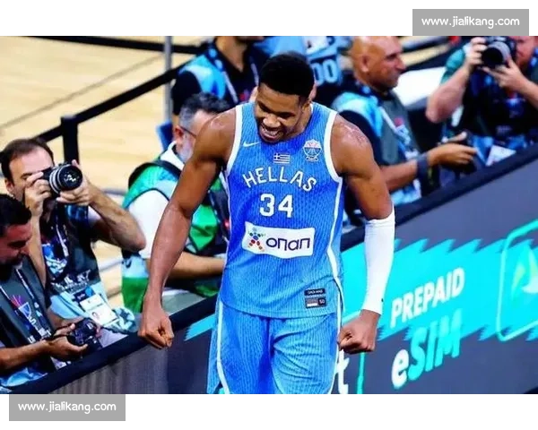 多西盛赞字母哥：FIBA 与 NBA 双赛场的无解题