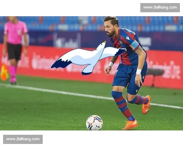 巴莱拉零转会费回归埃尔切 升级功臣再战西甲