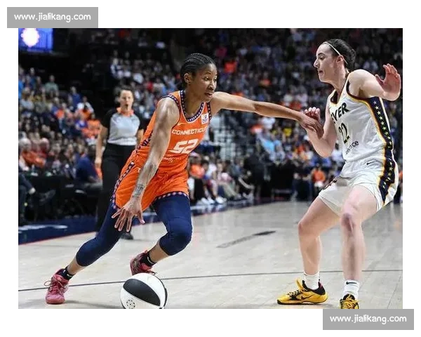 WNBA焦点战水星迎战狂热状元与巨星碰撞谁能主宰比赛走势